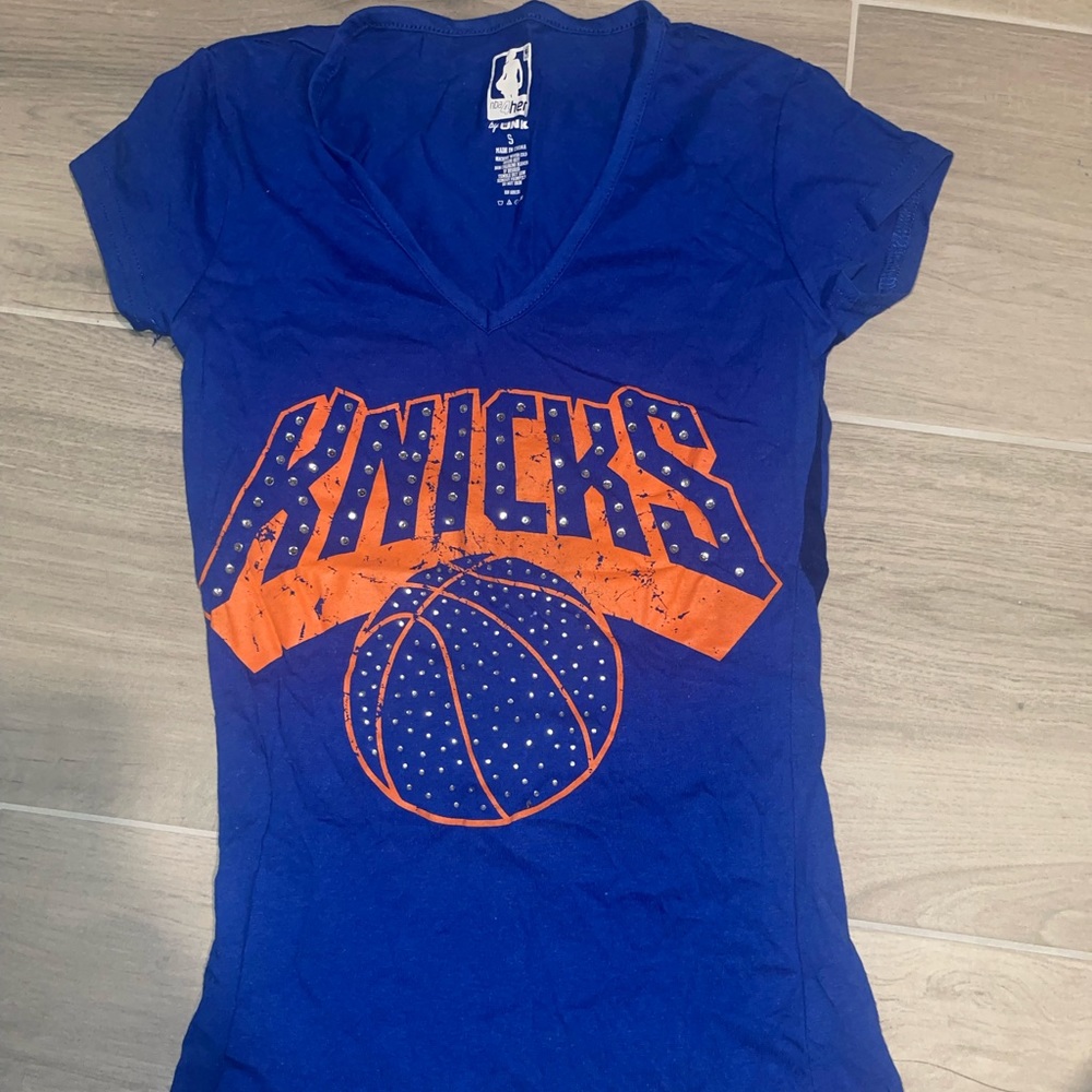 Knicks V-Neck